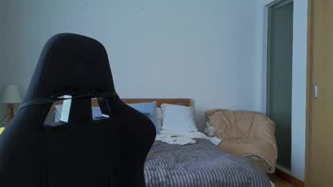 vanessa online show from March 9, 6:17 am