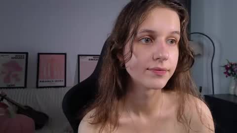 vanessa online show from July 4, 8:37 pm