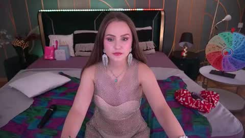 vanessabeautyy online show from October 8, 9:23 pm