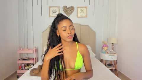 Vanessa online show from January 18, 6:13 am