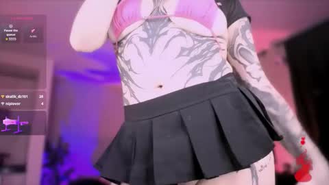 Vanessa  online show from November 29, 2:03 am