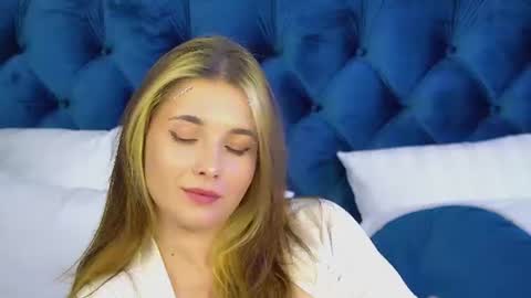 Vanessa online show from June 10, 6:34 am