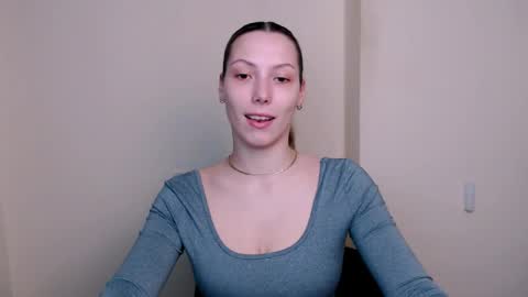 Vanessa online show from April 21, 5:17 pm