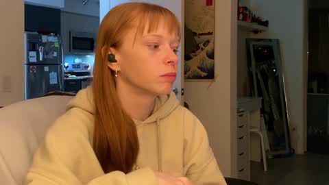 Vanessa  online show from January 1, 5:00 pm