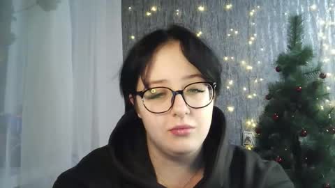 vanessashadow online show from February 3, 9:31 pm