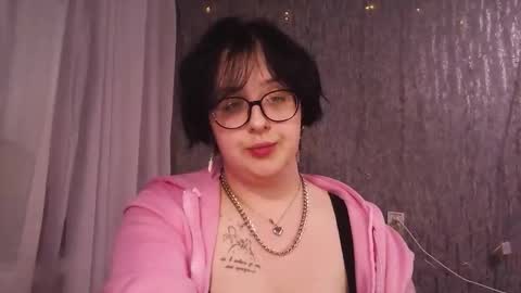 vanessashadow online show from March 18, 6:44 pm