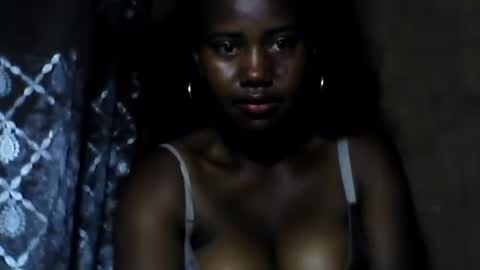 vaniah321 online show from January 8, 9:10 am