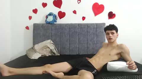 Ruby and Vanie online show from July 11, 11:39 pm