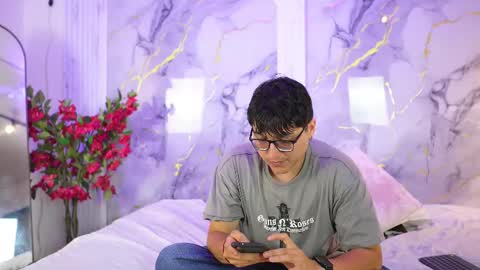 vanilla_hot_ online show from October 5, 7:34 pm