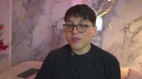 vanilla_hot_ online show from October 29, 1:46 pm