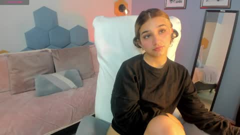 vanillafairy_ online show from May 30, 1:52 pm