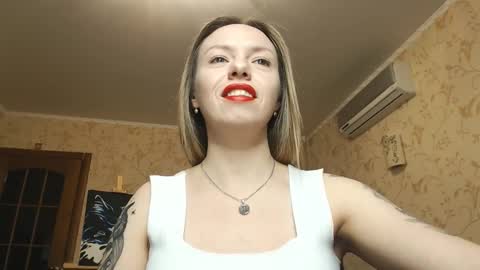 VanillaMuffin online show from January 16, 1:47 pm