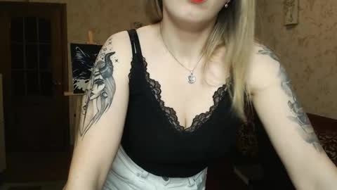 VanillaMuffin online show from February 9, 9:58 am