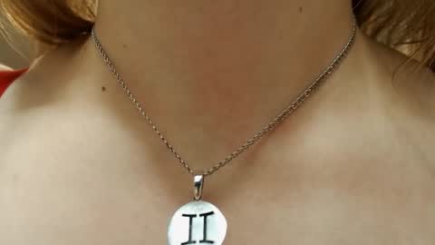 VanillaMuffin online show from February 14, 1:08 pm