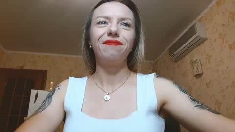 VanillaMuffin online show from September 11, 12:49 pm