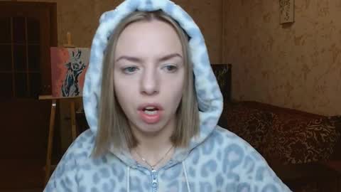 VanillaMuffin online show from October 27, 7:01 am