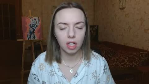 VanillaMuffin online show from February 1, 6:45 am