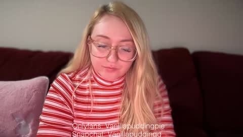 vanillapuddingpie online show from December 10, 1:54 am