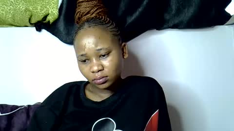 vanillavenus online show from November 3, 6:36 am