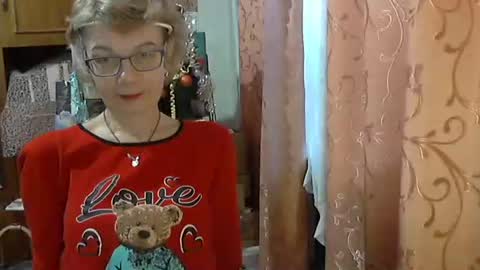 Vanillaxcreamy online show from January 8, 7:10 am