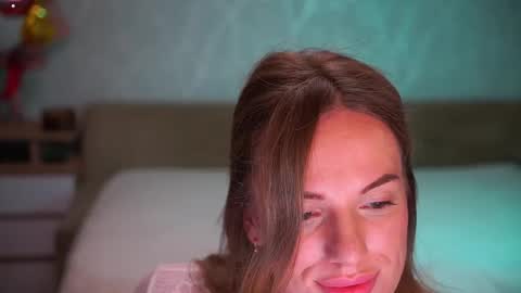 Sophie online show from November 2, 8:44 pm