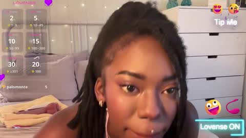 Snapshot of vanna88love chatting on May 16, 5:15 am vanna88love online show from May 16, 5:15 am