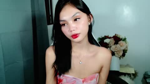 Snapshot of vannesasexyslutt chatting on May 29, 10:08 pm VANNESA online show from May 29, 10:08 pm