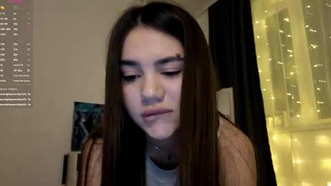 Snapshot of vannessacordoza chatting on February 5, 3:27 pm Vanessa online show from February 5, 3:27 pm