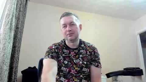 vano_822 online show from September 11, 9:53 am