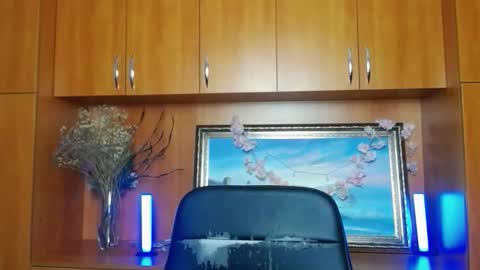 Vanessa online show from March 21, 6:00 pm