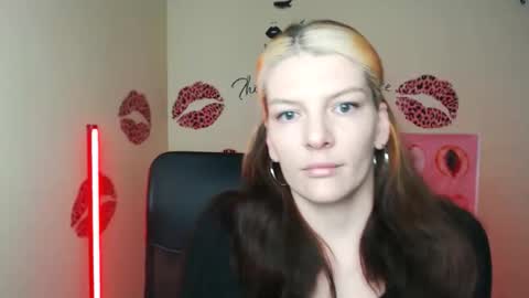 Vanessa online show from April 19, 4:17 pm