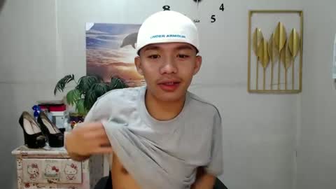 Snapshot of vanxxx2005 chatting on January 17, 7:49 pm vanxxx2005 online show from January 17, 7:49 pm