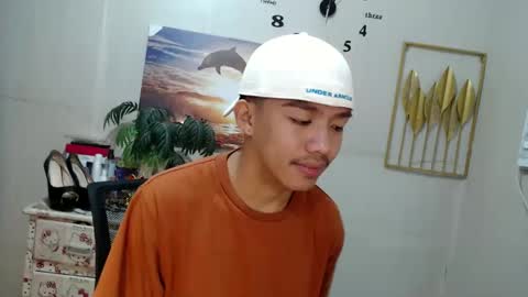 Snapshot of vanxxx2005 chatting on January 22, 9:32 pm vanxxx2005 online show from January 22, 9:32 pm