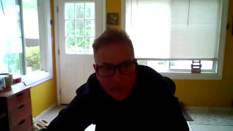 varaggo online show from May 27, 2:03 pm
