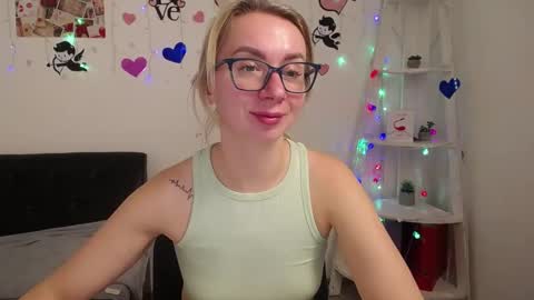 Snapshot of vasilisasii chatting on January 17, 9:17 am Vasilisa online show from January 17, 9:17 am