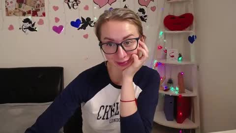 Snapshot of vasilisasii chatting on February 12, 1:16 pm Vasilisa online show from February 12, 1:16 pm