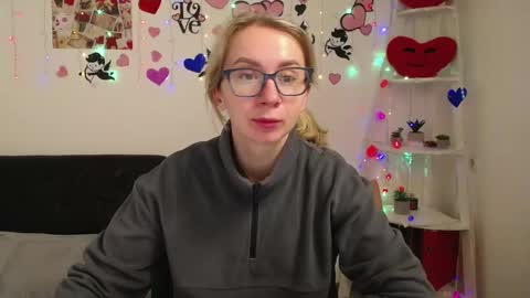 Snapshot of vasilisasii chatting on March 12, 6:07 am Vasilisa online show from March 12, 6:07 am