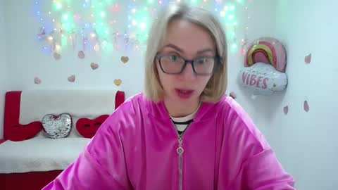 Snapshot of vasilisasii chatting on September 22, 5:09 am Vasilisa online show from September 22, 5:09 am