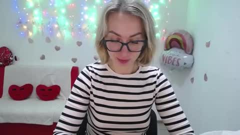 Snapshot of vasilisasii chatting on October 5, 5:06 am Vasilisa online show from October 5, 5:06 am