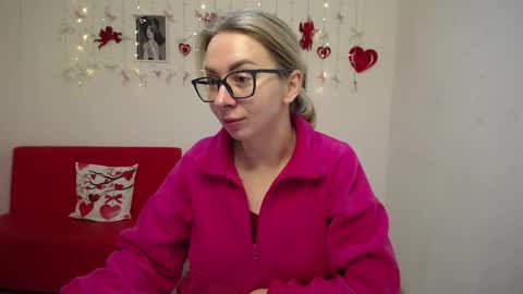 Snapshot of vasilisasii chatting on February 9, 6:39 am Vasilisa online show from February 9, 6:39 am