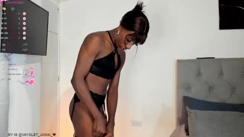 Hi Im Vayolet online show from February 6, 8:13 pm