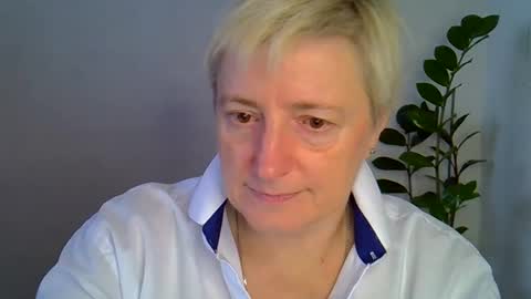 vea_motty online show from November 3, 11:33 am