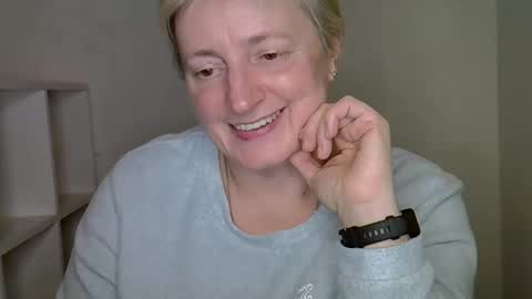 vea_motty online show from November 29, 7:39 pm