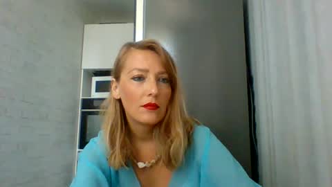 Veessa online show from June 17, 9:56 am