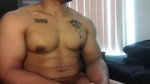 Vegas Love online show from April 12, 9:09 pm