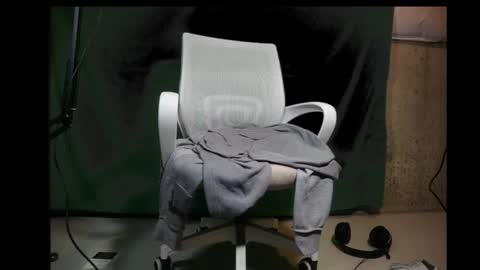 Snapshot of veinzilla chatting on February 4, 2:28 am veinzilla online show from February 4, 2:28 am