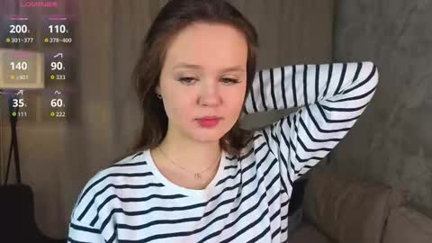 veliapascanik online show from February 26, 1:48 am