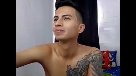 velk_hot1 online show from December 27, 4:21 pm