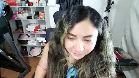 Im VelaI will be Christmas and New Year with my family December 22 to January 13 I will miss you guys. online show from April 9, 5:51 am