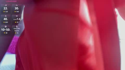 velveet_ online show from November 28, 11:57 am